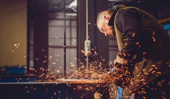 Capture the story behind the numbers in your manufacturing ᐅ ZEUS® Production Data Capture