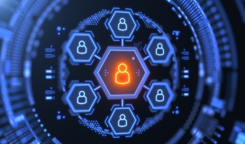 FROM HR PROCESSES TO EMPLOYEE EXPERIENCE